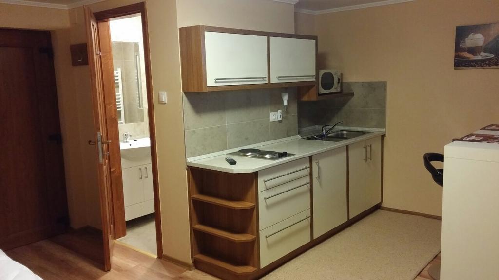 Gyulai Brill Apartman Buitenkant foto